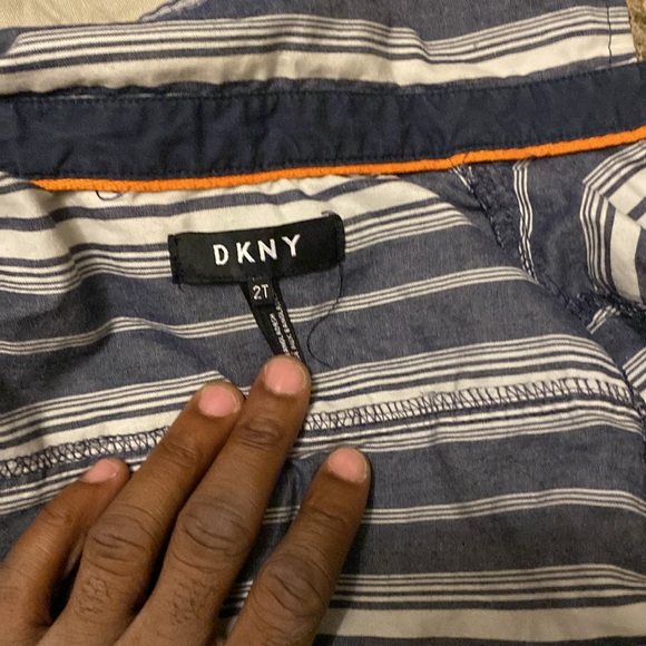 This outfit was wear ounce great brand - Picture 4 of 7